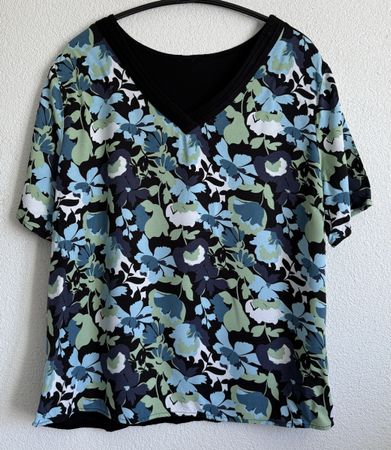 Blusenshirt im Blautönen, Gr. XL