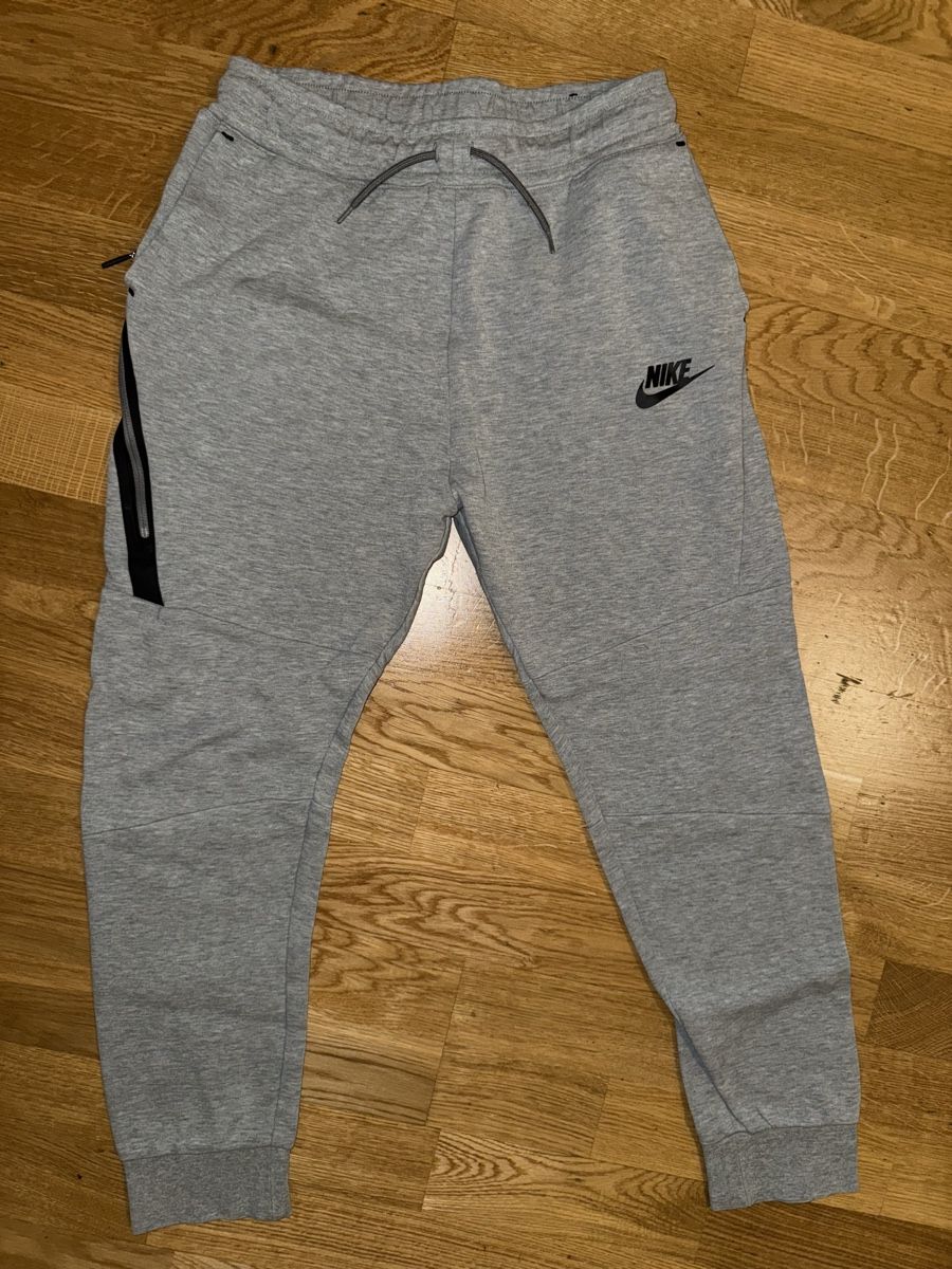 Hosen: Trainerhose Nike – Gebraucht aus Zürich von sabrina.gonc