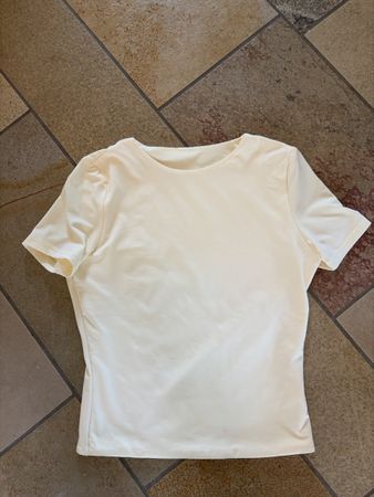 Sommer-Top xs, hellgelb, 5% Elastan, sehr bequem