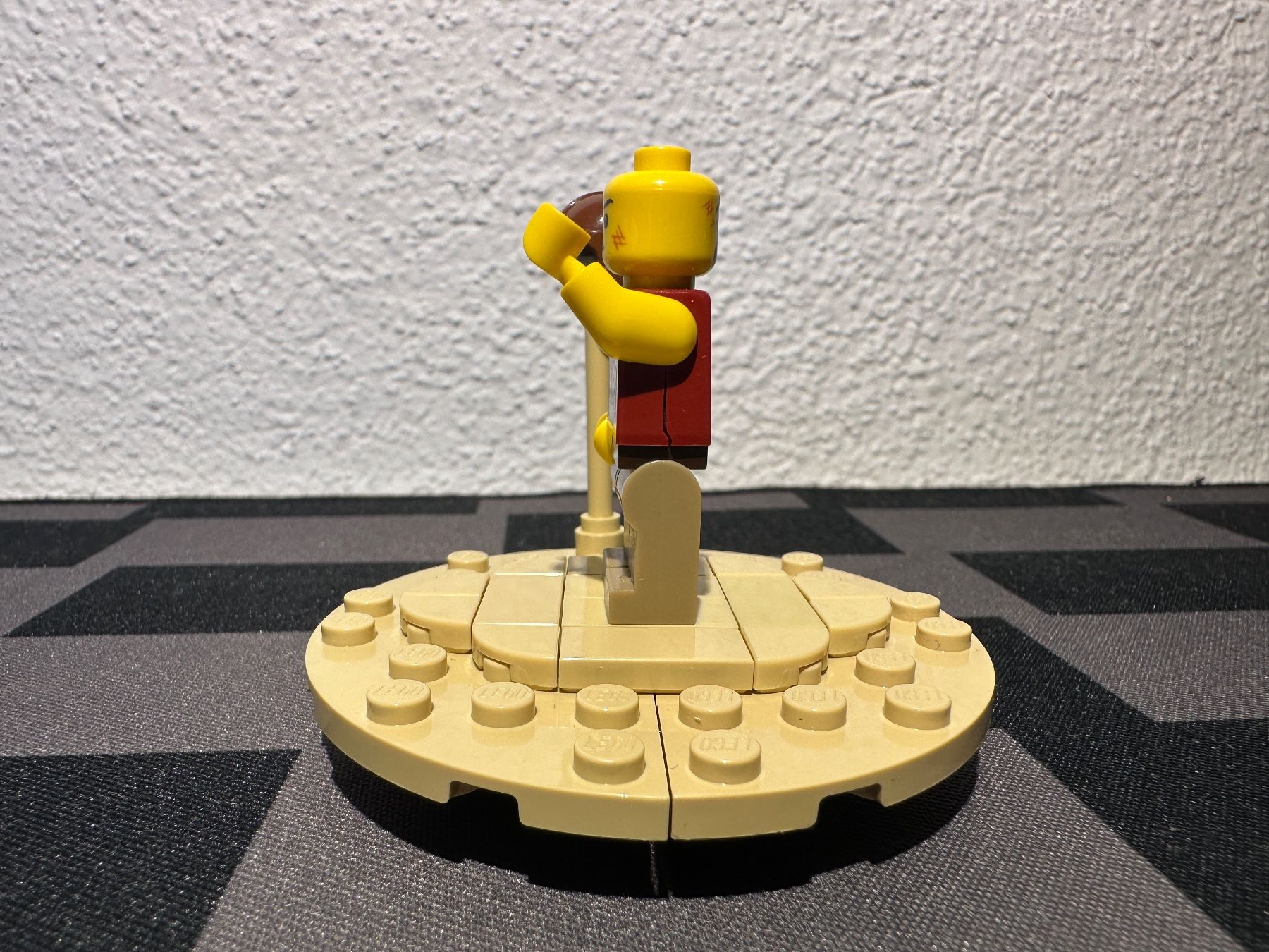 Lego Baukästen: Lego Figur dino001 Hero - Tranquilizer Belt – Gebraucht aus Kappel SO von MyFunBox 2