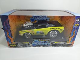 1:24 Ford Mustang Muscle Machines Maisto