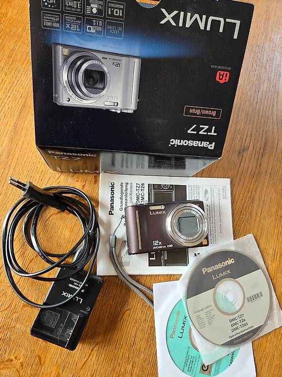 Panasonic Kamera: Panasonic LUMIX digital Camera DMC-TZ7 – Gebraucht aus Bern von Sanssucre 1