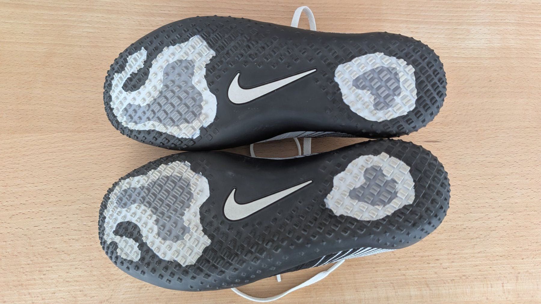Nike Scarpe da uomo: NIKE Free Hyperfeel TR, Vintage 2014 – Usato da Egg b. Zürich venduto da leroy711 4