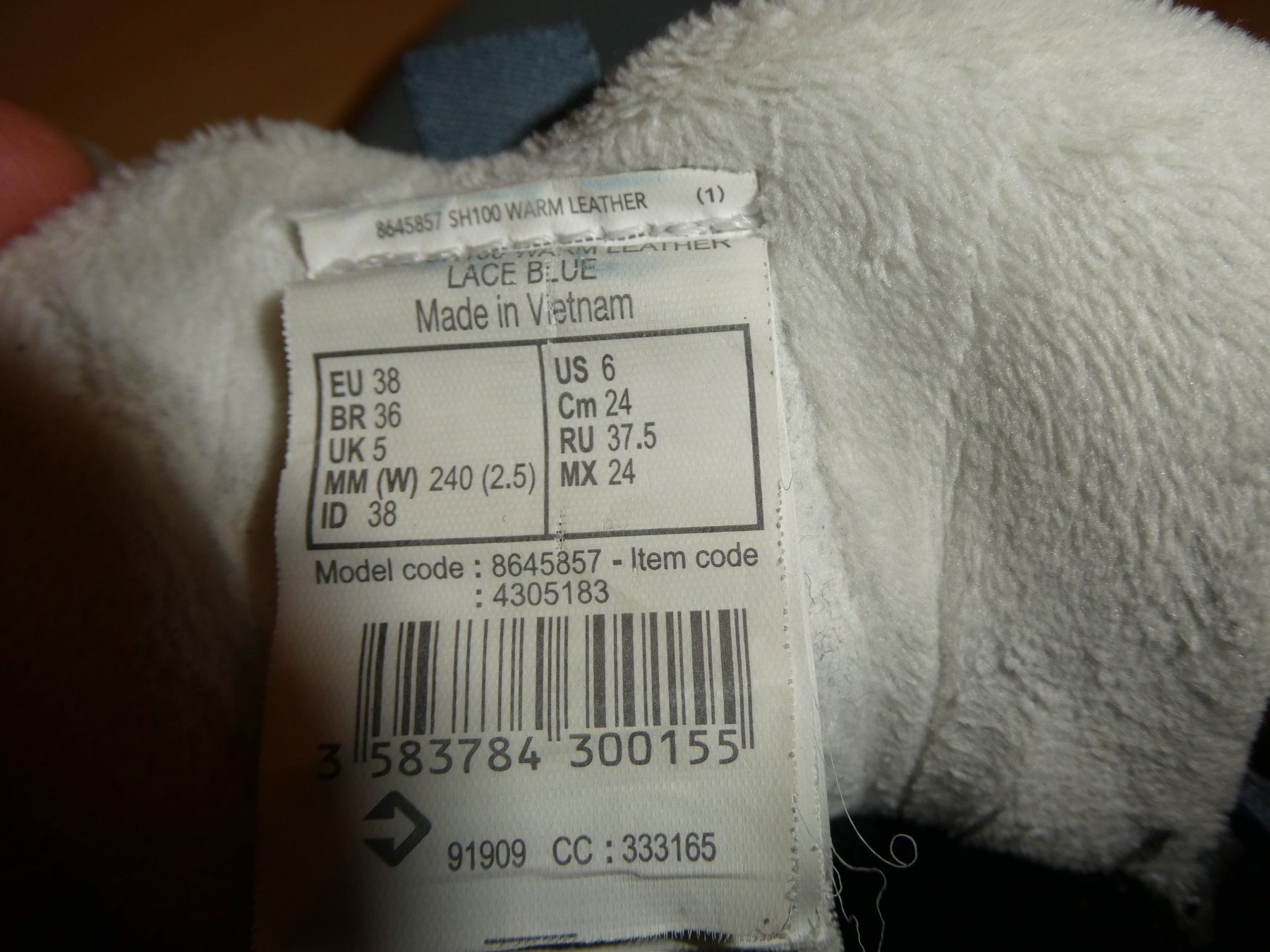 Schuhe für Mädchen: Quechua Schneestiefel, Winterstiefel, Gr. 38 – Gebraucht aus Mels von KOSL 5