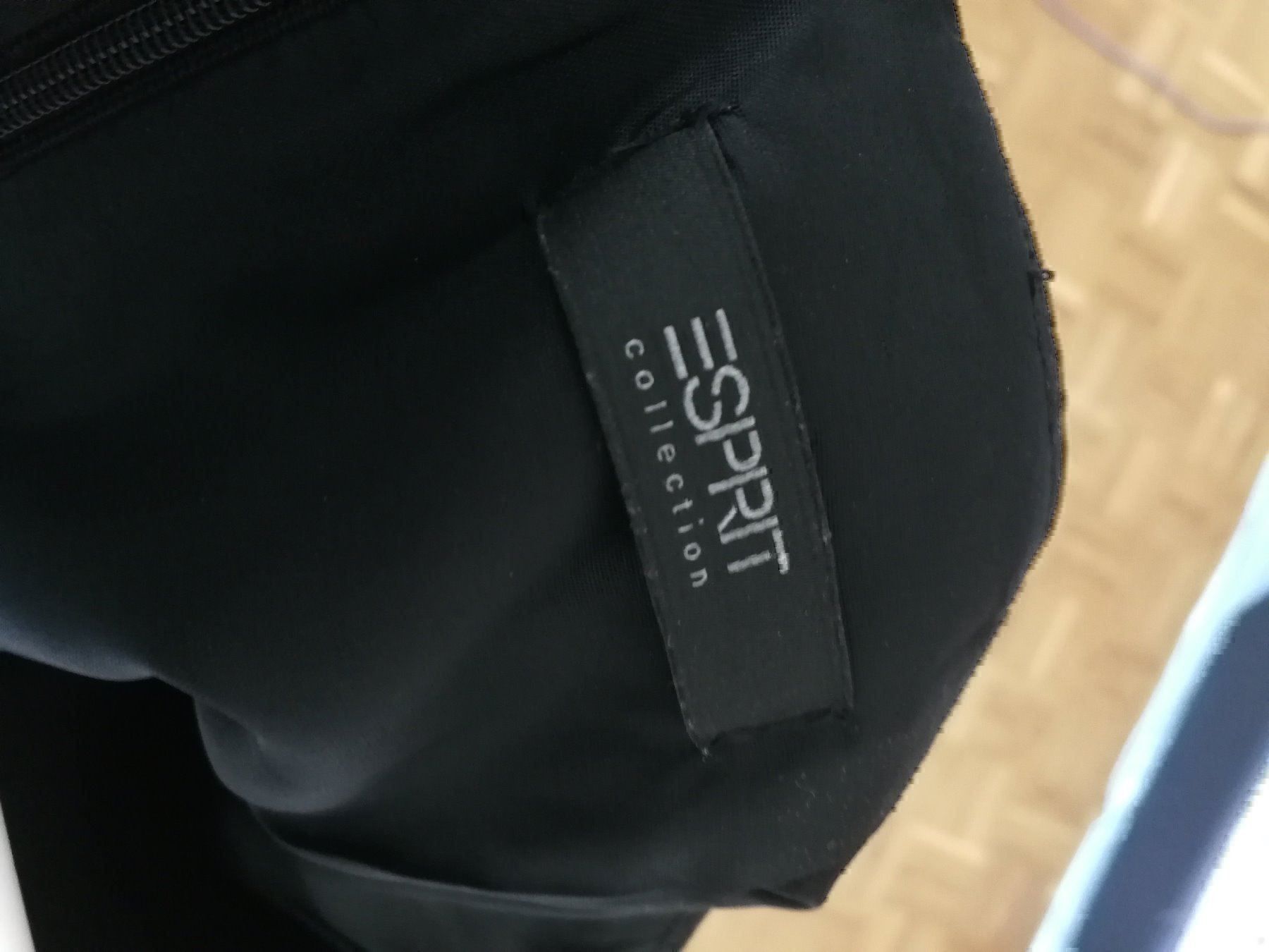 Esprit Gonne: Esprit Damenrock Grösse 34 – Nuovo (secondo la descrizione) da Uetikon am See venduto da sahra777 2