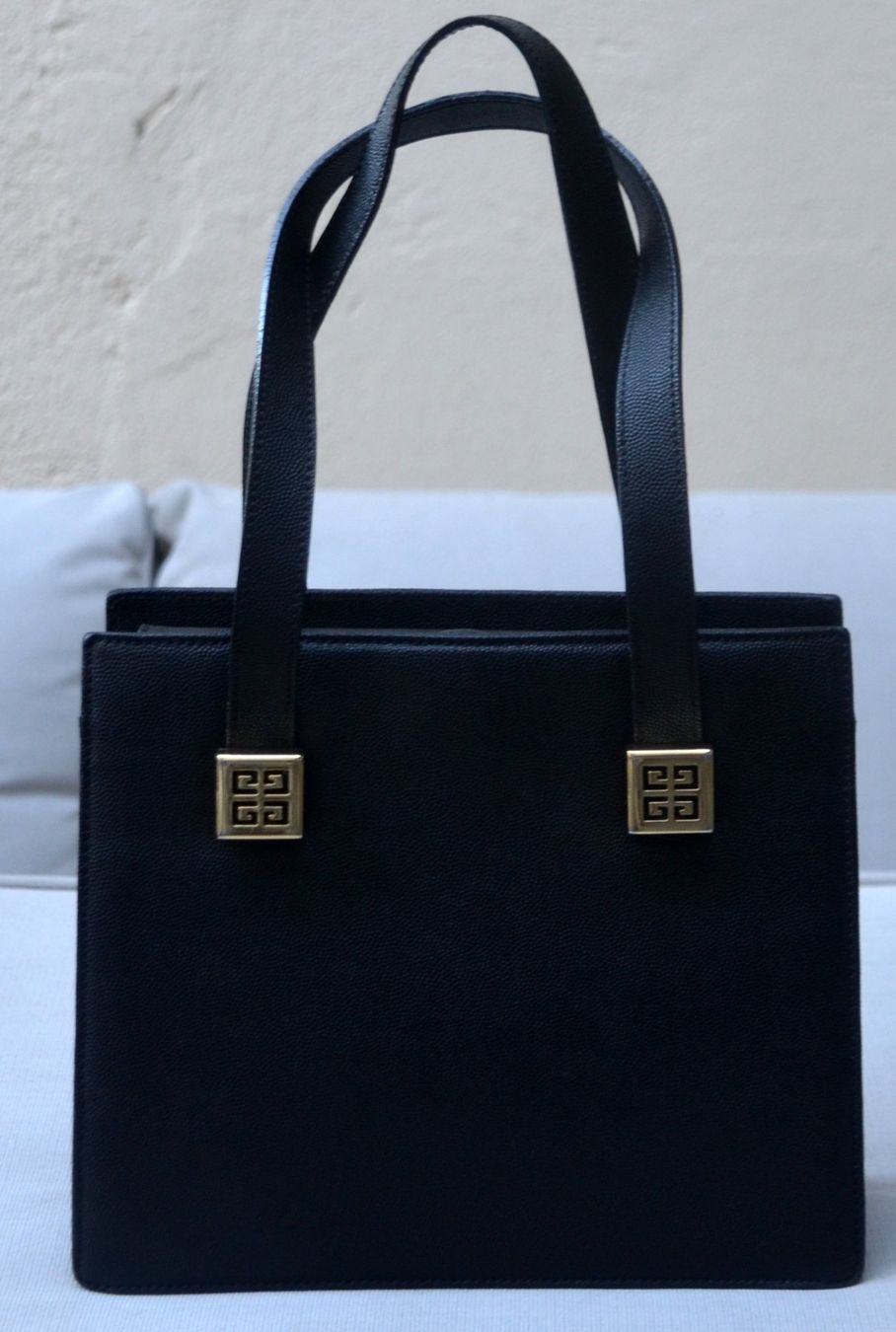 Givenchy Taschen für Damen: Givenchy Tasche / sac – Gebraucht aus Collonges von arashee 1