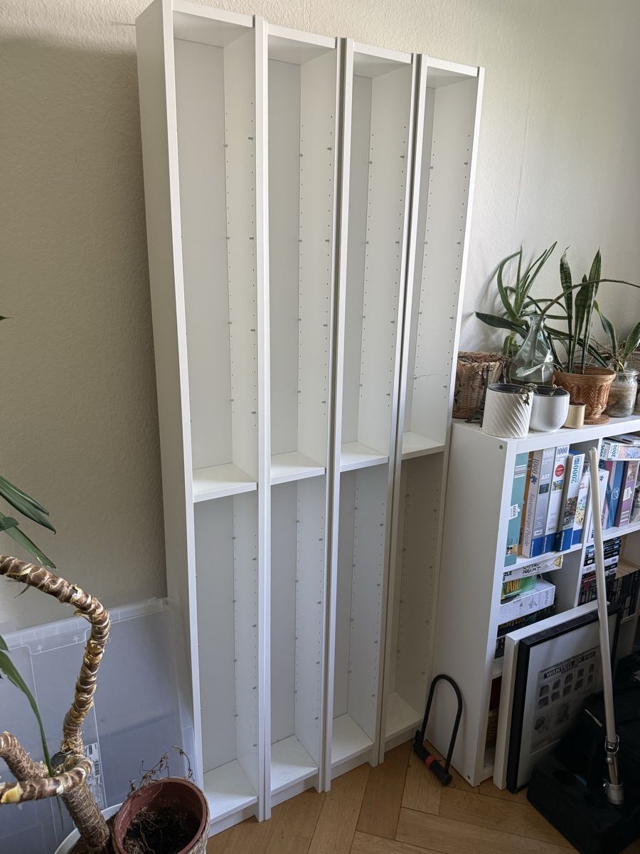 Ikea Étagères: 4x GNEDBY Regal – D'occasion à Basel par Louis4055