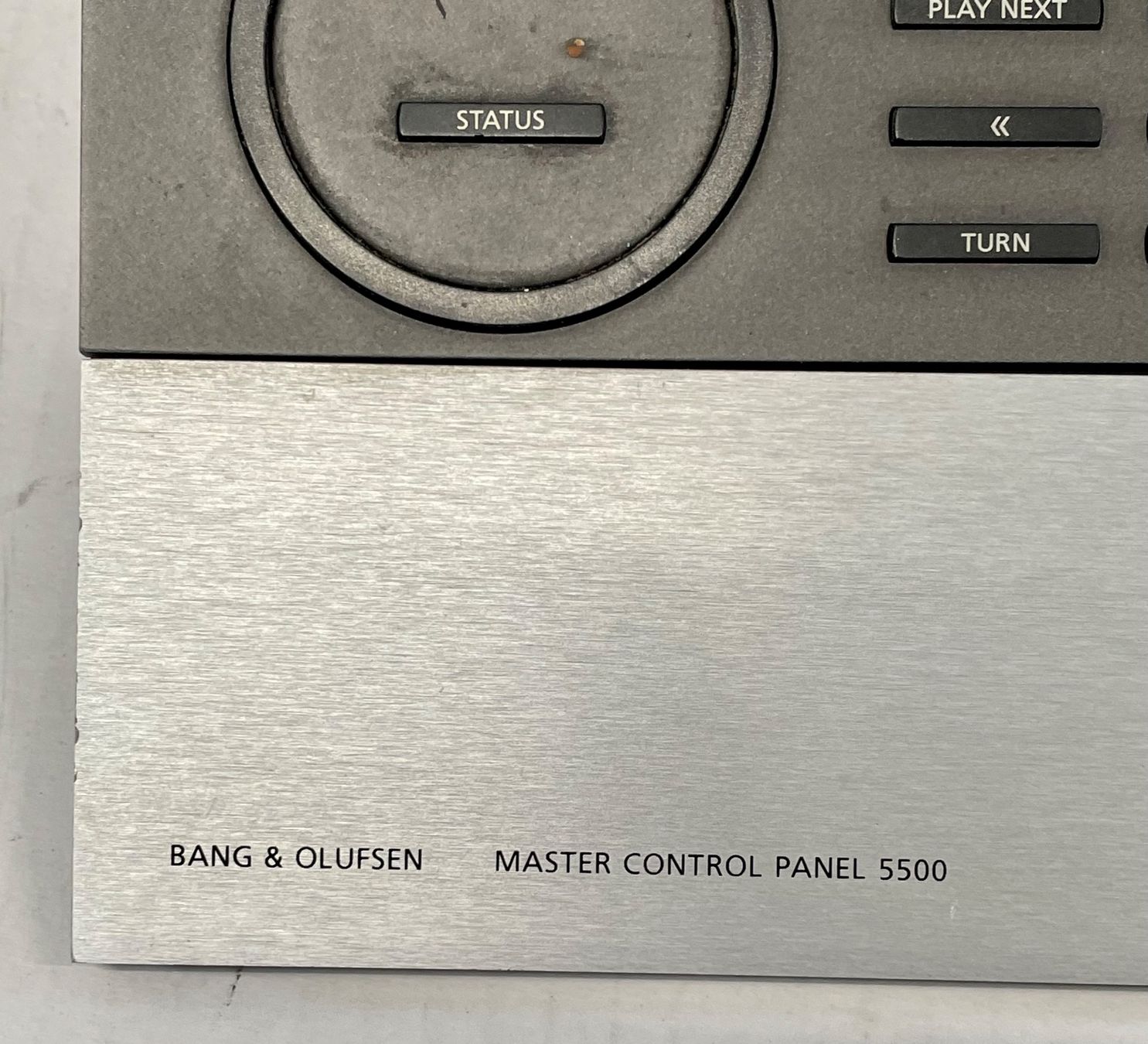Bang & Olufsen Multimediaplayer & Streamer: Bang & Olufsen Master Control Panel 5500 Mit 3 Objekte – Gebraucht aus Root von  2