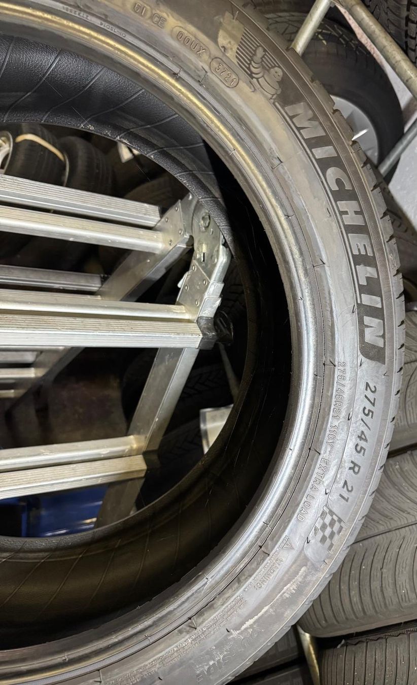 Michelin Pneumatici & Ruote complete: Michelin Reifen 275/45 R 21 – Usato da Meggen venduto da rolafisc