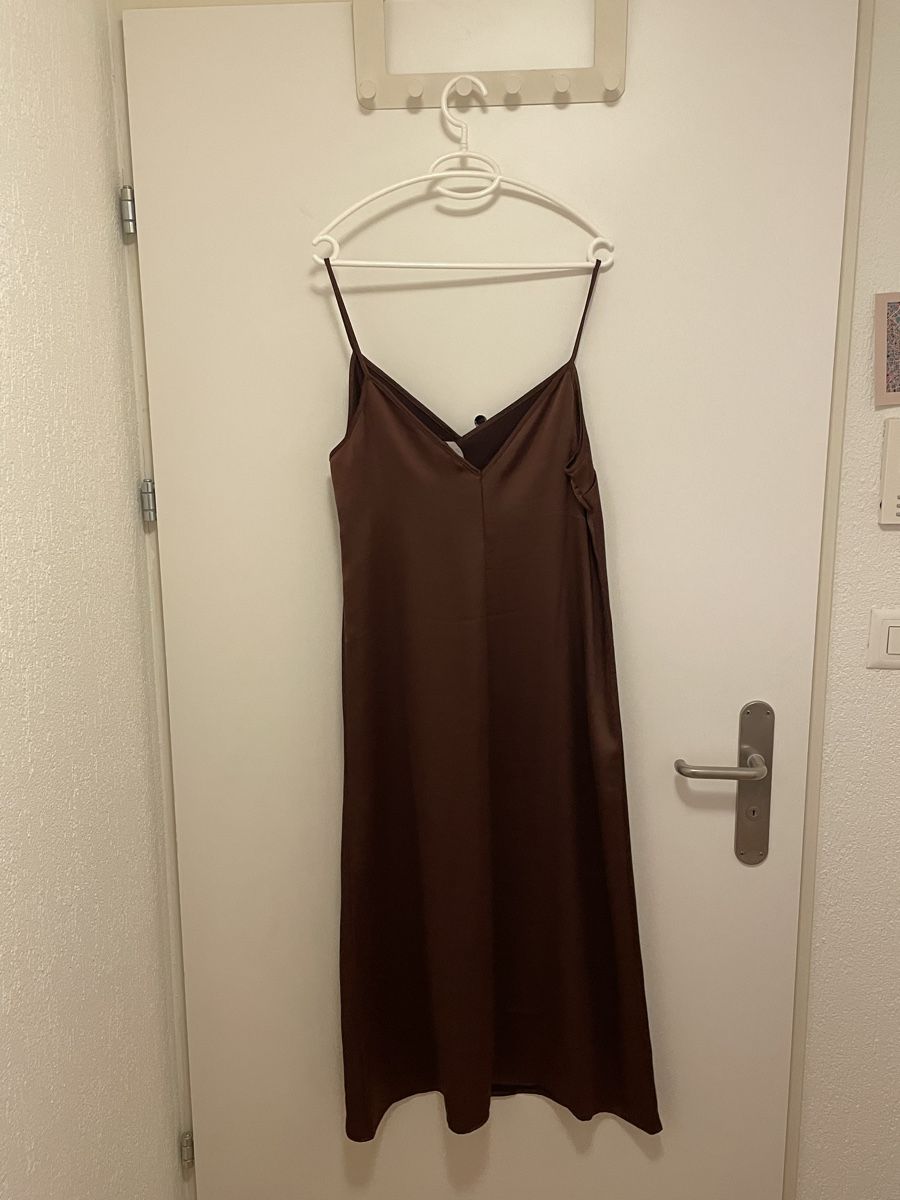 H&M Vestiti: Satin-Kleid – Usato da Zürich venduto da nistam 1