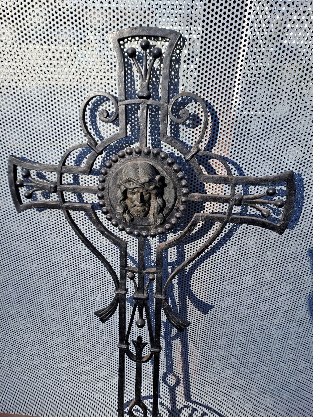 Skulpturen & Statuen: SchmiedeKreuz Grabkreuz – Gebraucht aus Gebenstorf von suroh 1