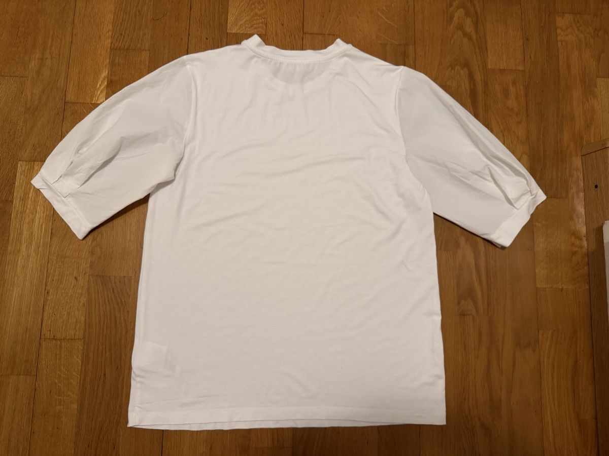 Riani T-shirt: T-Shirt RIANI weiss Grösse 40. – Usato da Adliswil venduto da StephanieAnnina 4