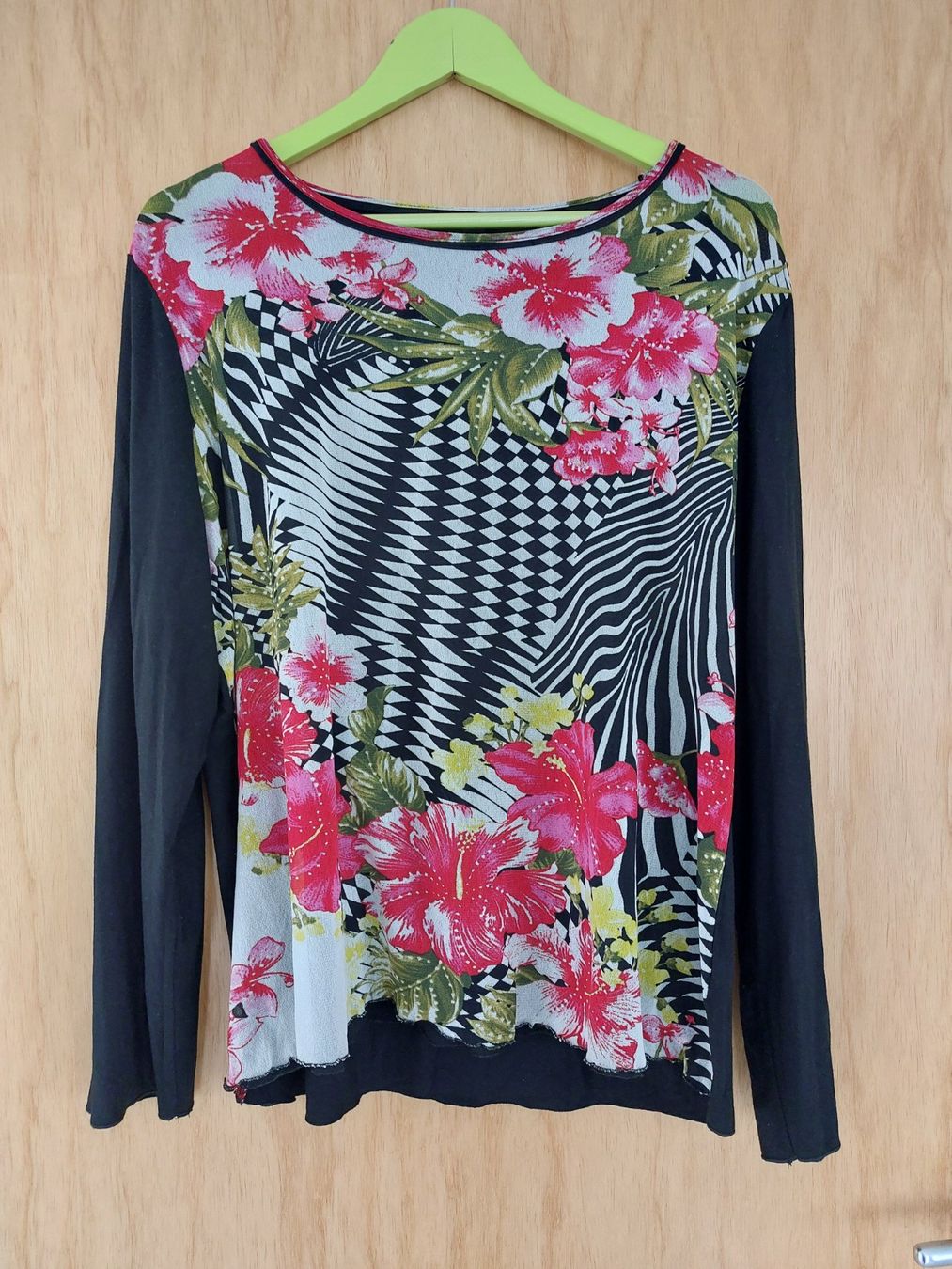 Pullover & Sweatshirts: Pulli Gr. XL – Gebraucht aus Schmitten von JasiStern