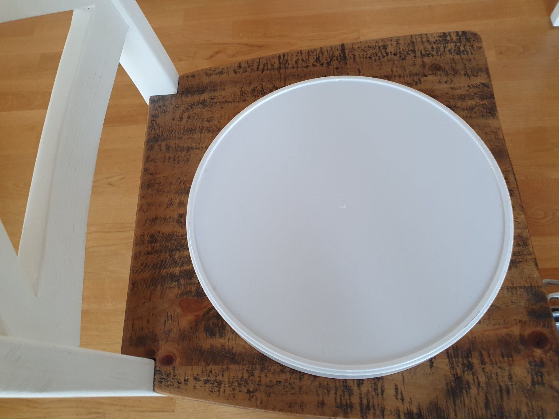 Piatti di portata: Tablett weiss/rot – Usato da Hägglingen venduto da Orysen 2