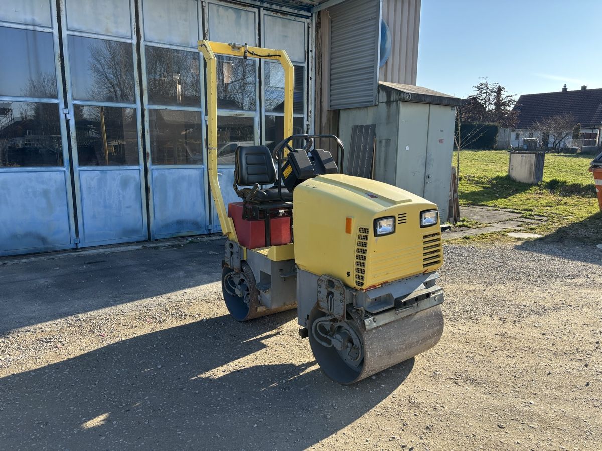 Tutte le macchine: Strassenwalze / Walze 1,6t – Usato da Courgevaux venduto da Querly 1