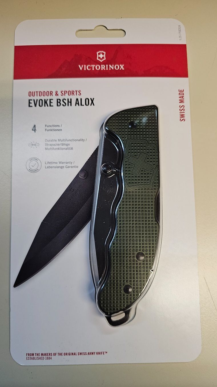 Victorinox Coltelli tascabile: Victorinox Evoke BSH Alox olive – Nuovo e nell'imballaggio originale da Koppigen venduto da Bracher_Mail-House 1