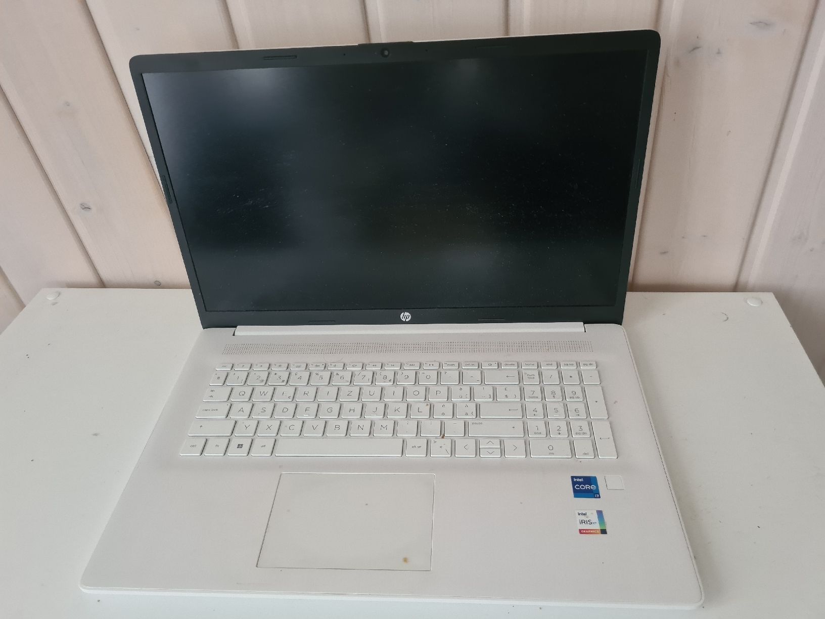 Notebook: PC, Laptop – Usato da Waldkirch venduto da Hypertenuse 7
