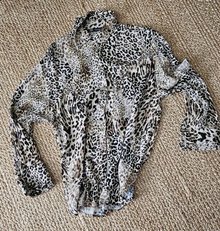 Damenbluse Zara Leo-Print Grösse M guter Zustand+ BH