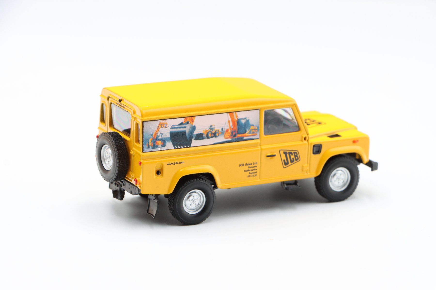 Land Rover Modellini d'auto: Land Rover Defender JCB 1:43 Corgi – Nuovo e nell'imballaggio originale da Bühl b.Aarberg venduto da modelldiecast 7