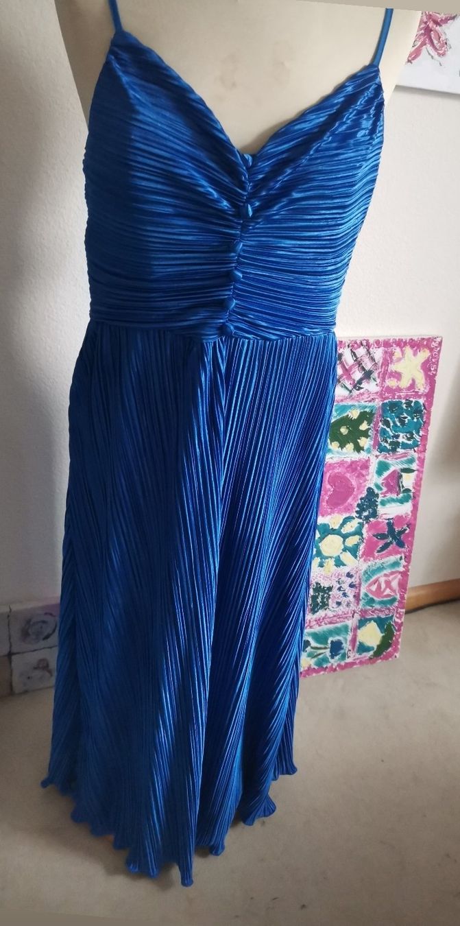 Vestiti: Cocktail Kleid Gr. S Fabrikneu – Nuovo (secondo la descrizione) da Therwil venduto da JeannysTrendStyle 1