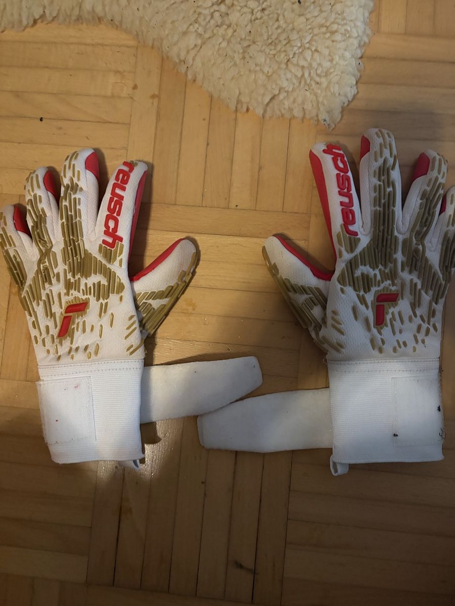 Reusch Guanti: Reusch kinder Torwarthandschuhe – Usato da Sarnen venduto da luc_h6bl 1