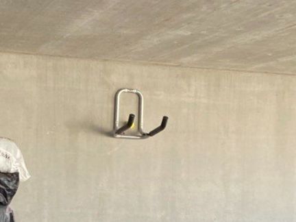 Cavalletti per biciclette: Porte-vélo mural Thule. Comme neuf – Usato da Crissier venduto da esn_m2qr 2