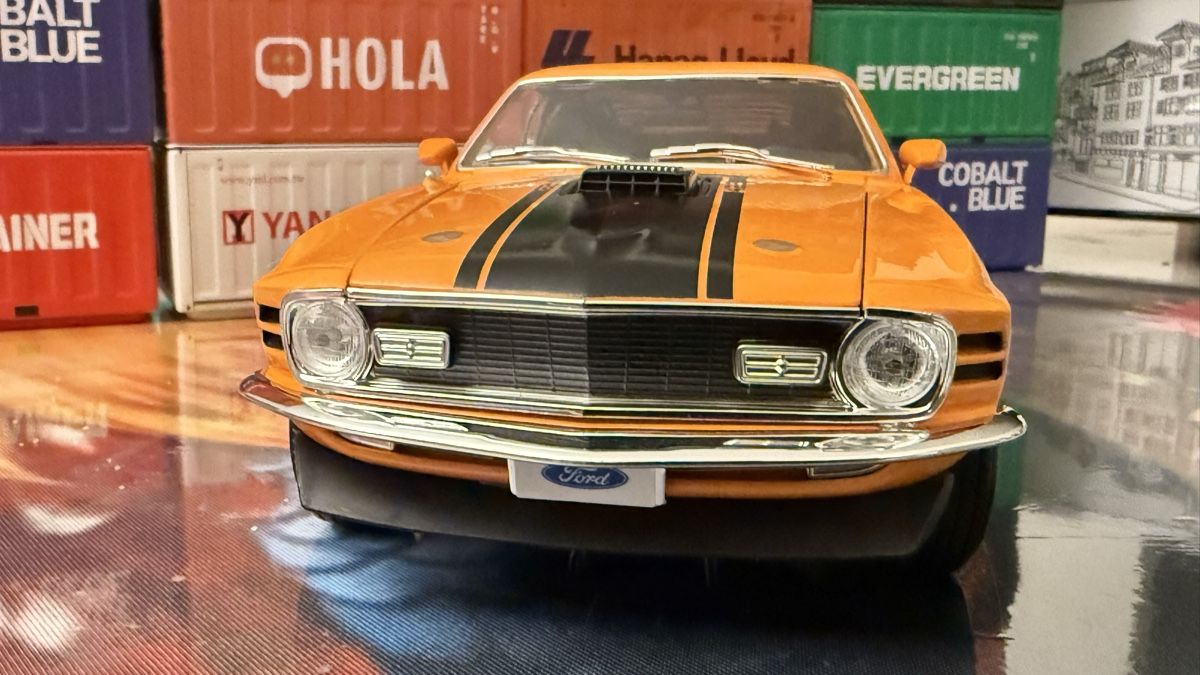 Ford Modellini d'auto: Ford Mustang Mach 1 Orange 1:18 – Usato da Basel venduto da Zomeg 4