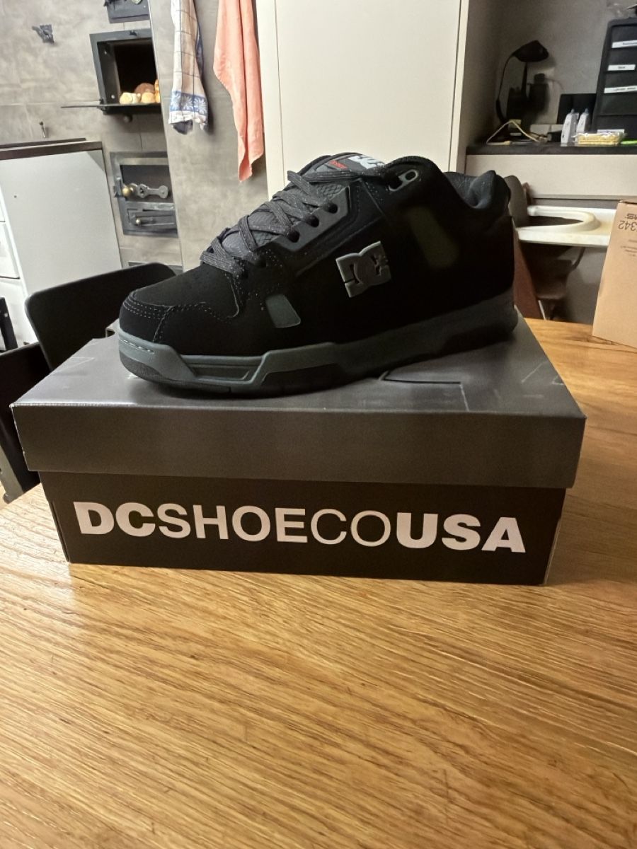 Herrenschuhe: Schuh DC – Neu und originalverpackt aus Appenzell von wachtel90