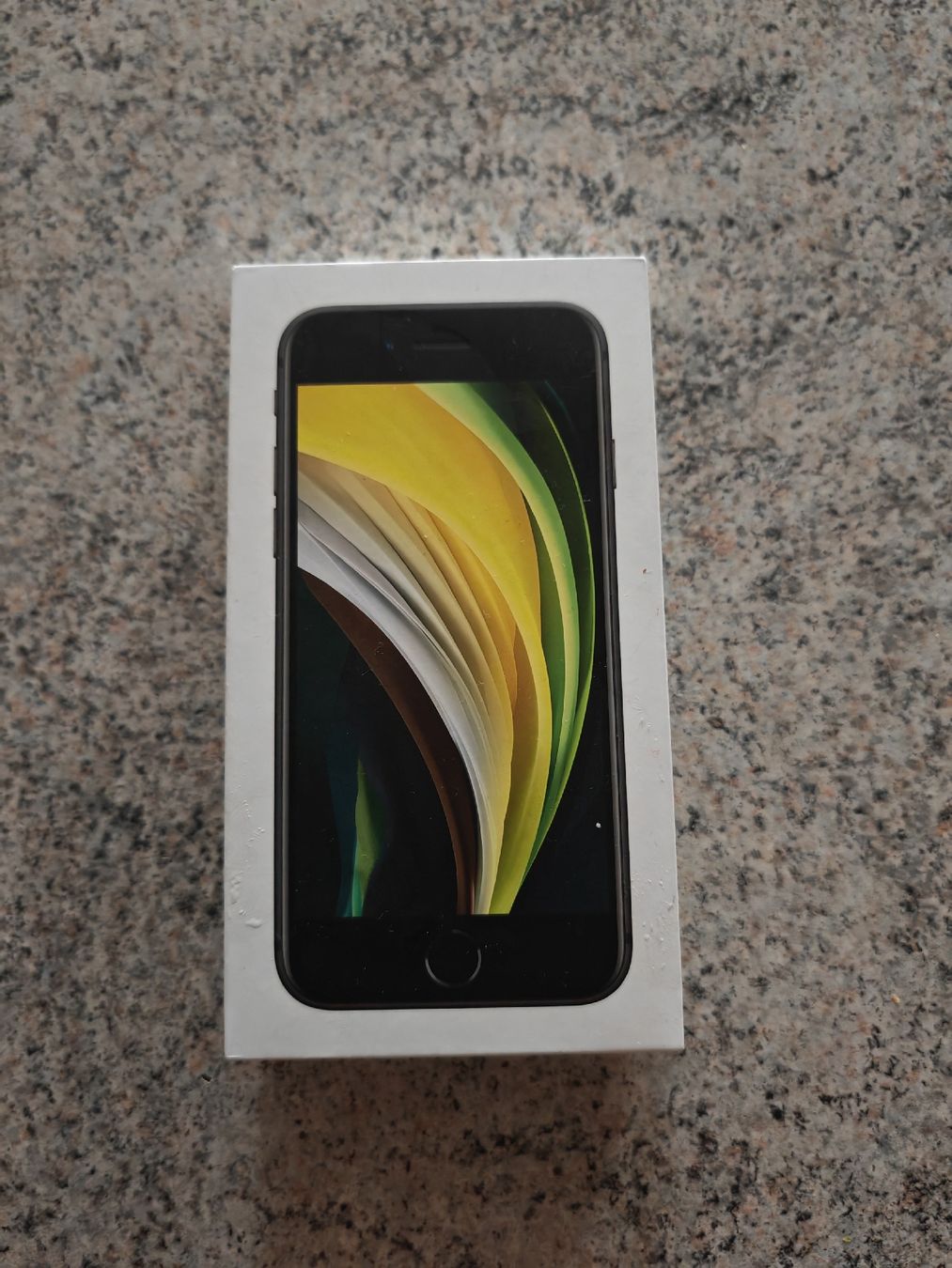 Apple Telefoni cellulari / Smartphones: IPhone SE 64 GB 2020 NEU – Nuovo e nell'imballaggio originale da Leimiswil venduto da Puschi23