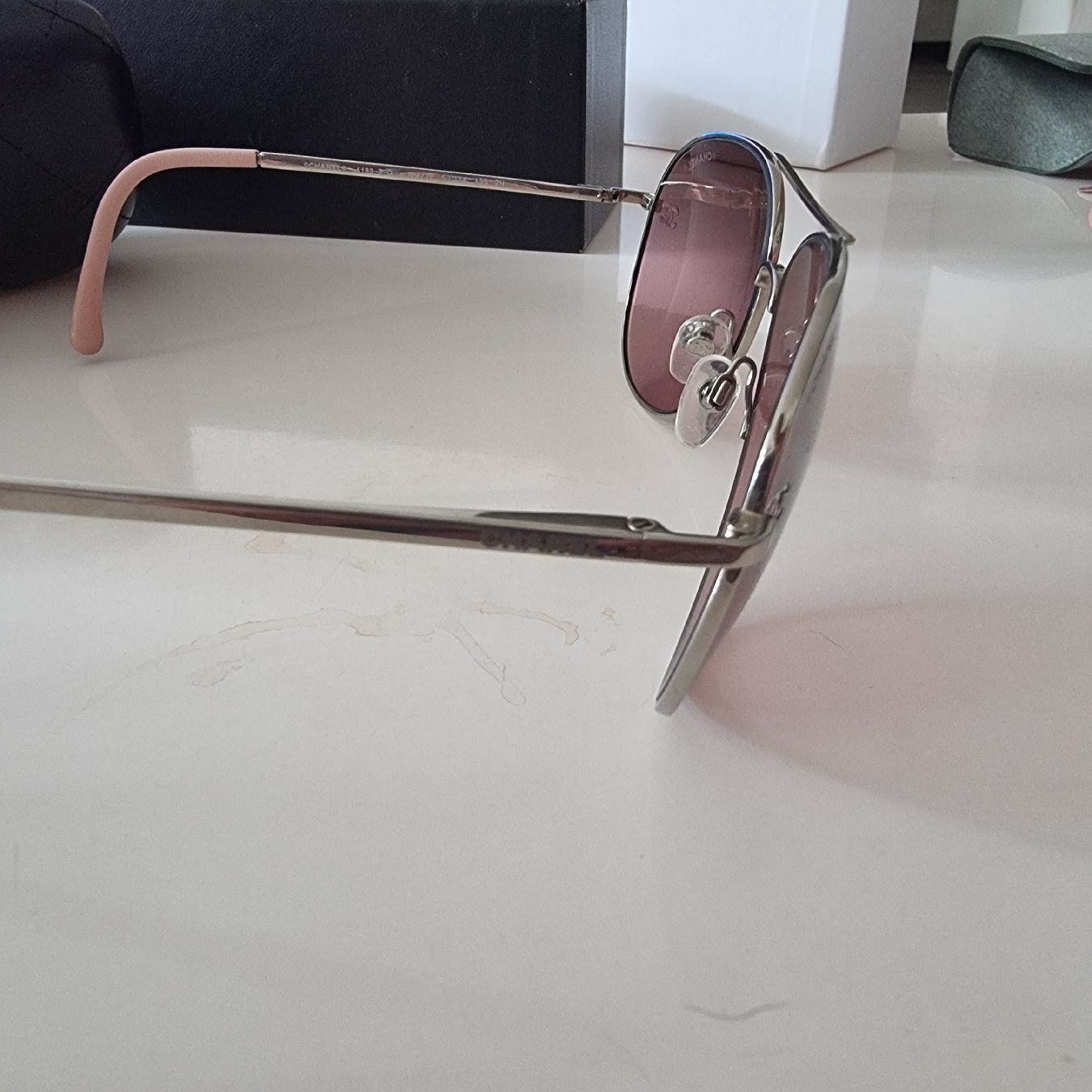 Chanel Occhiali & Lenti: Lunettes de soleil Chanel – Nuovo (secondo la descrizione) da Vevey venduto da caj_pfn6 3