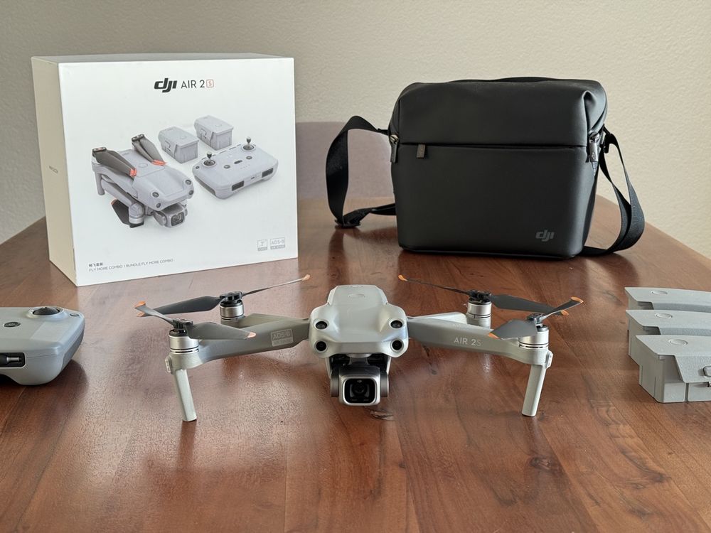 DJI Air 2S Fly More Combo (Gebraucht) in Thun für CHF 490 – mit ...