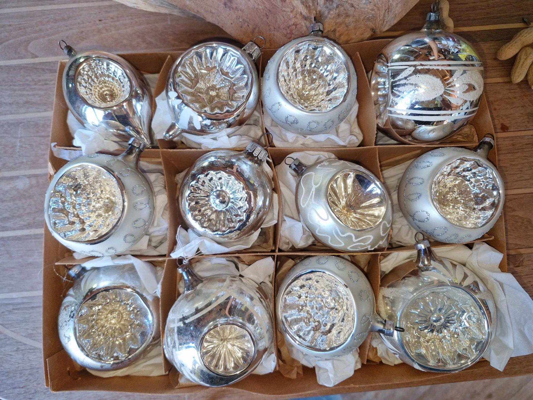 Tutte le decorazioni: antiker Christbaumschmuck – Usato da Guarda venduto da rue_bpd7