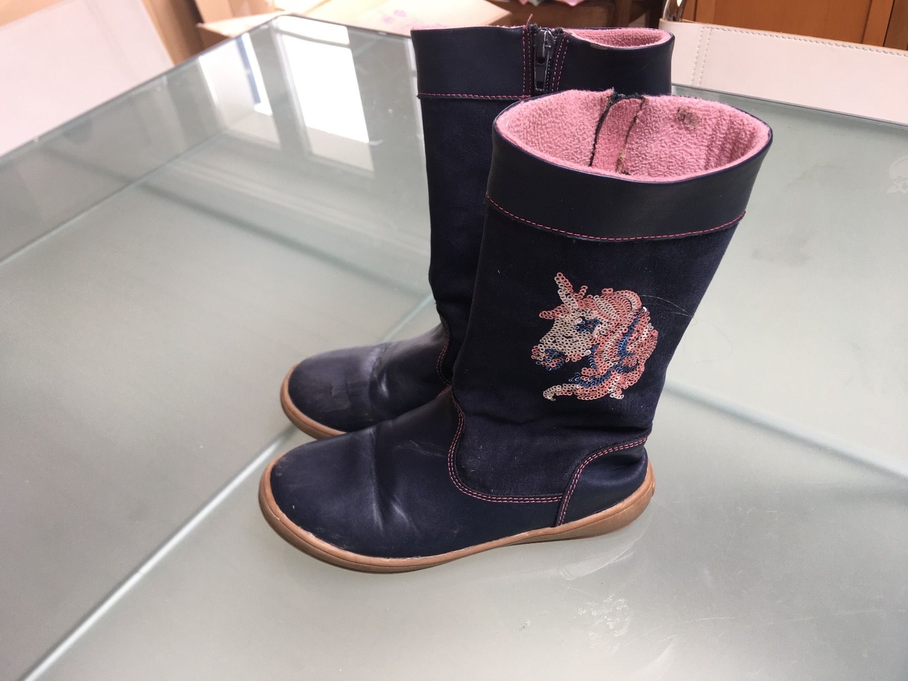 Scarpe per ragazze: Stiefel 34 mit Einhorn – Usato da Fischbach LU venduto da stephie2009