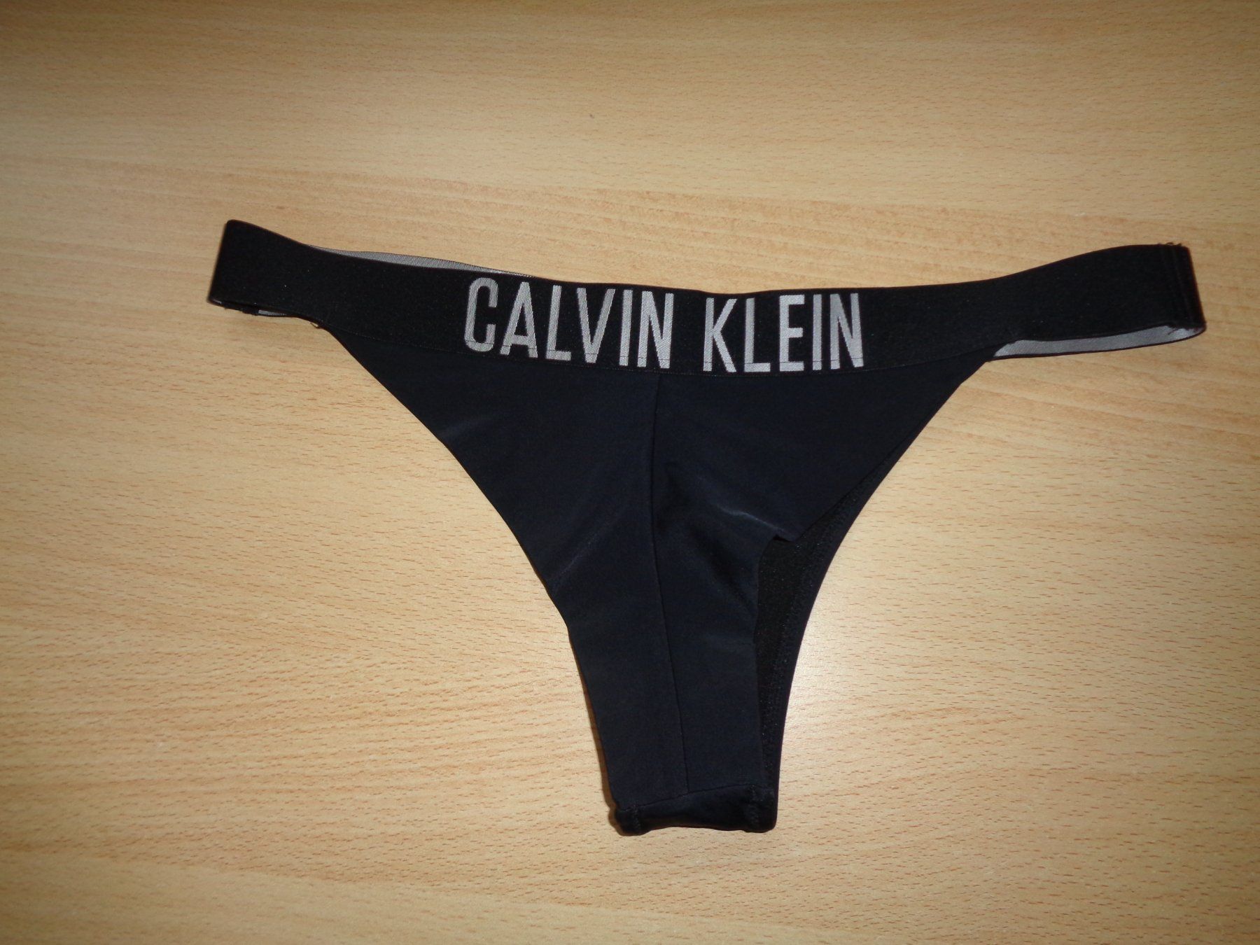 Autres dessous: *** Slip / String *** / Calvin Klein / Ungetragen – Neuf (Voir description) à Othmarsingen par Leuchtturmlady 1