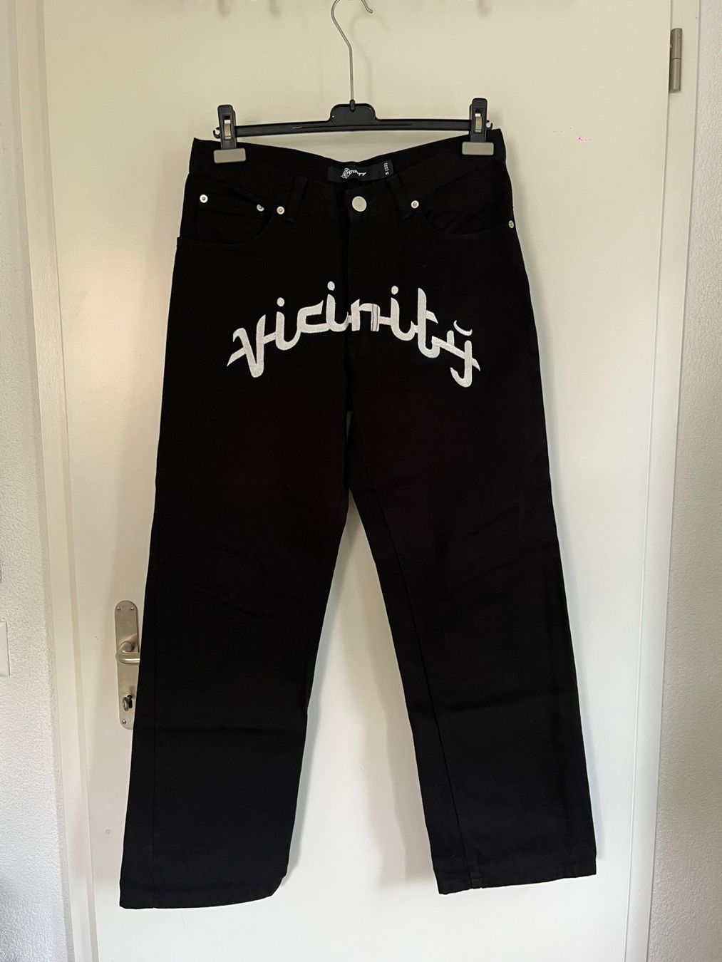 Jeans: Vicinity Herren Hose Grösse S(32) – D'occasion à Gränichen par Louxlo