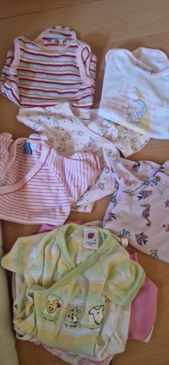 Lotti & Set di vestiti: Kleiderpaket Mädchen Grösse 62/68 – Usato da Ruggell venduto da Franzi_1987 1