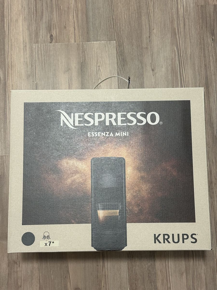 Krups Macchine per caffè & Macchine per espresso: Ungebrauchte, originalverpackte Essenza Mini Krups – Nuovo e nell'imballaggio originale da Cham venduto da Hochzeit12