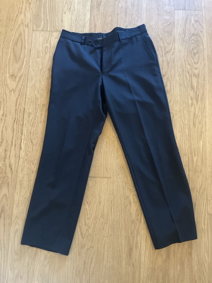 Pantaloni: Anzugshose – Usato da Zürich venduto da Laurin1234