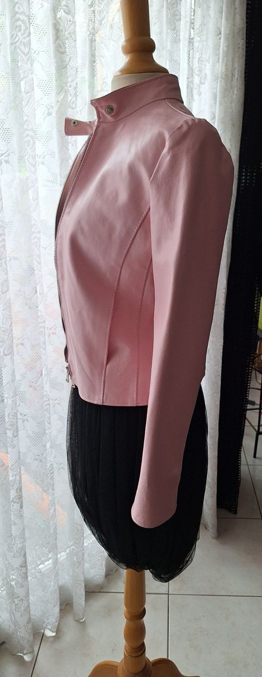 Giacche: Veste courte cuir rose 36 – Usato da St-Triphon venduto da Jldr0 1