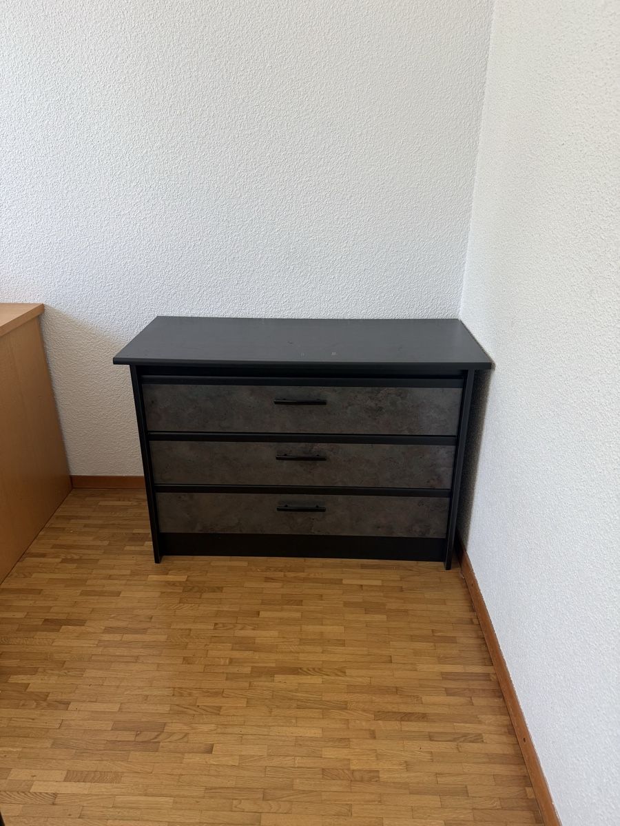 Kommoden: Commode en bois – Gebraucht aus Lausanne von noenoe49 1