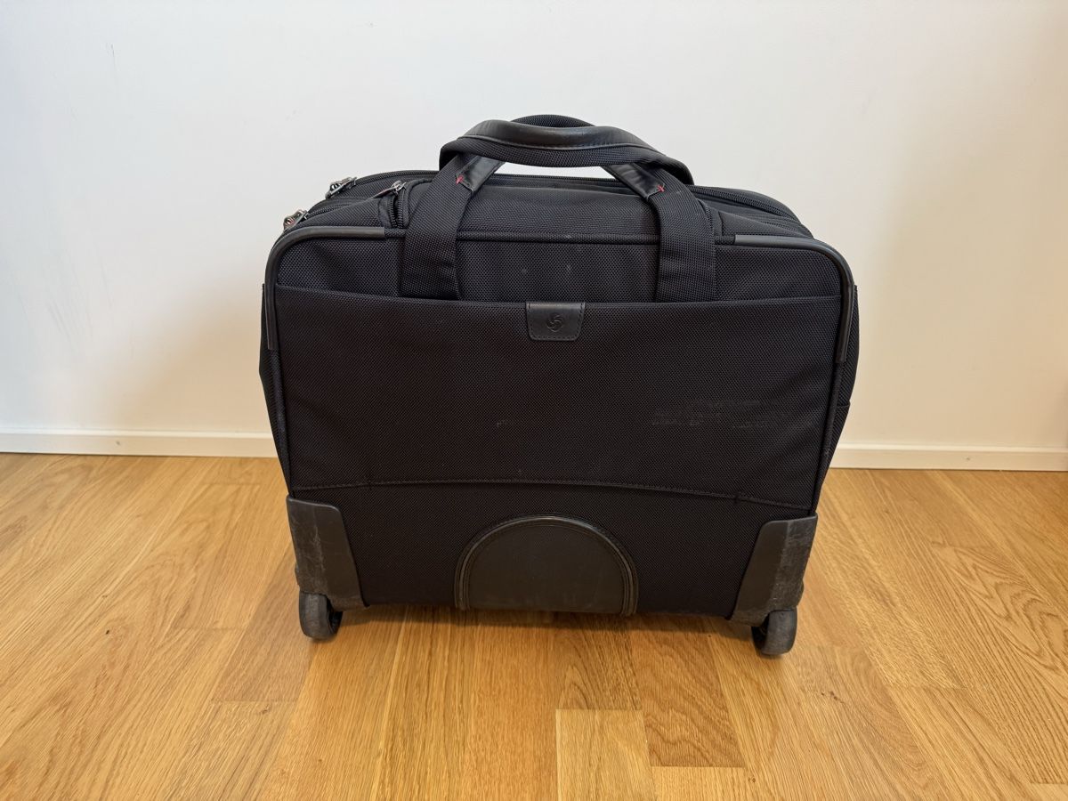 Samsonite Valigie: Samsonite Laptop Trolley / Handgepäck mit Laptopfach – Usato da Zürich venduto da wtpooh 2