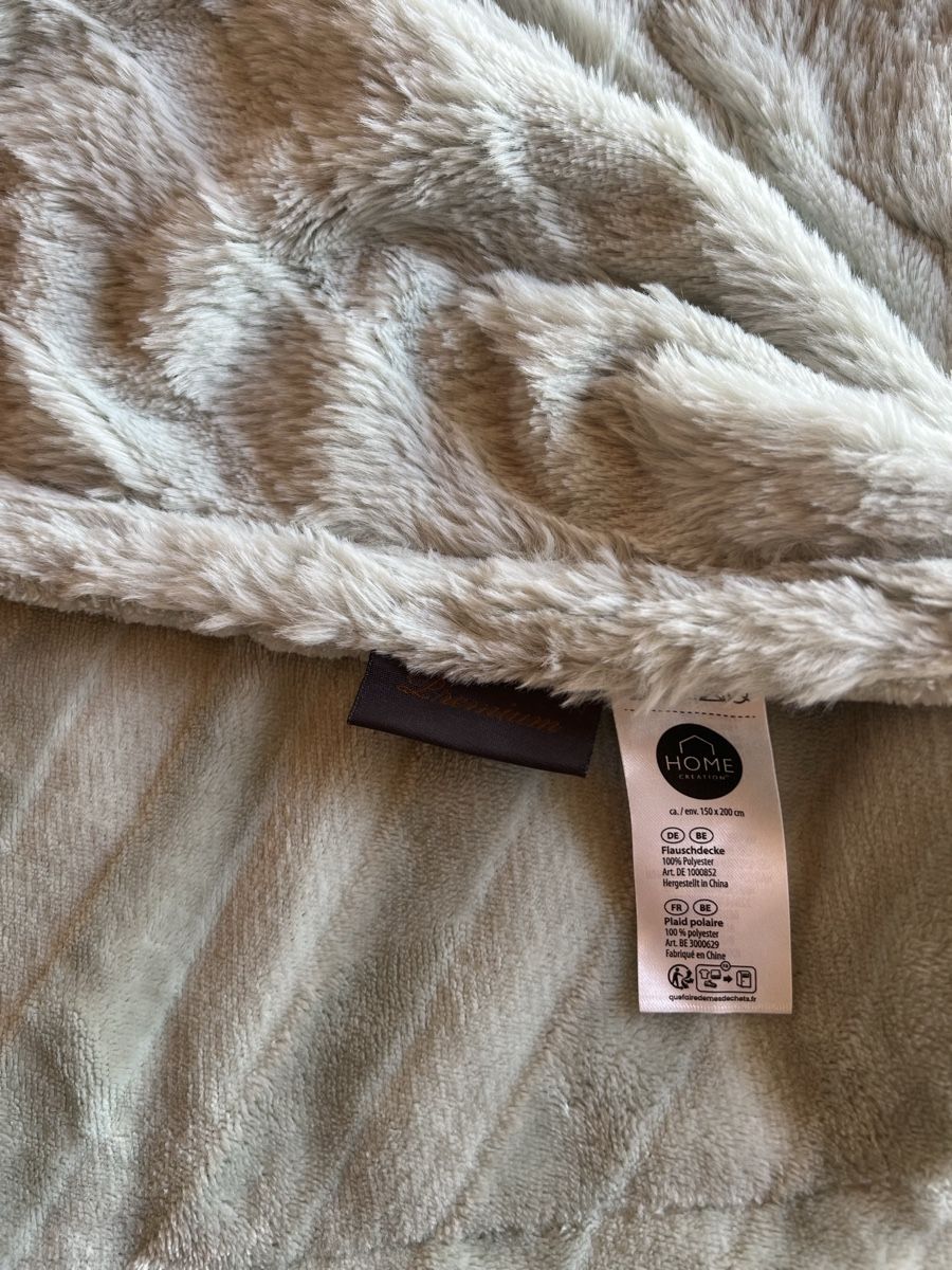 Coperte: Flauschdecke, 150x200 cm – Nuovo (secondo la descrizione) da Frutigen venduto da glnays 1