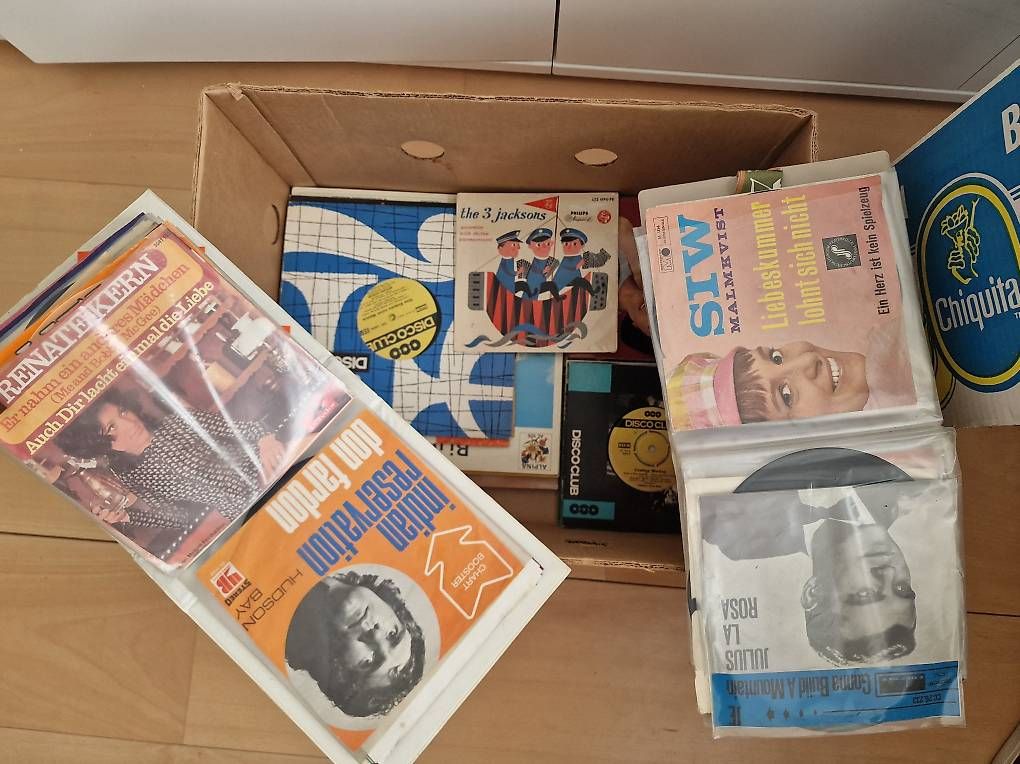 Dischi in vinile: 40 alte Schlager Singles und 5 LP – Usato da Sevelen venduto da peetem 3
