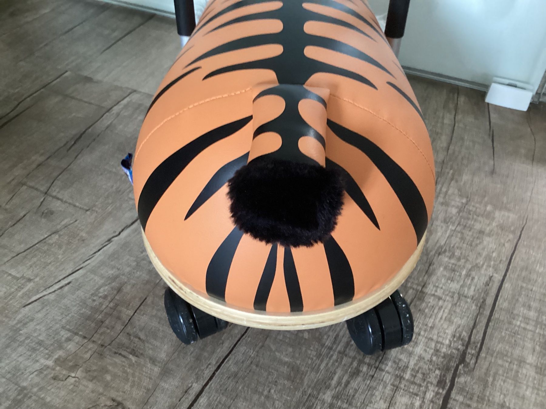 Fahrzeuge für Kinder: original wheely bug tiger guter Zustand – Gebraucht aus Glarus von Folienjoe24 3