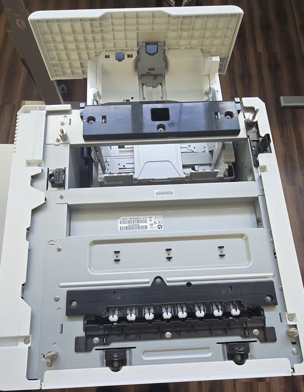 Stampanti: HP Papierschacht CF404A – Usato da Wolfhausen venduto da exasys 3