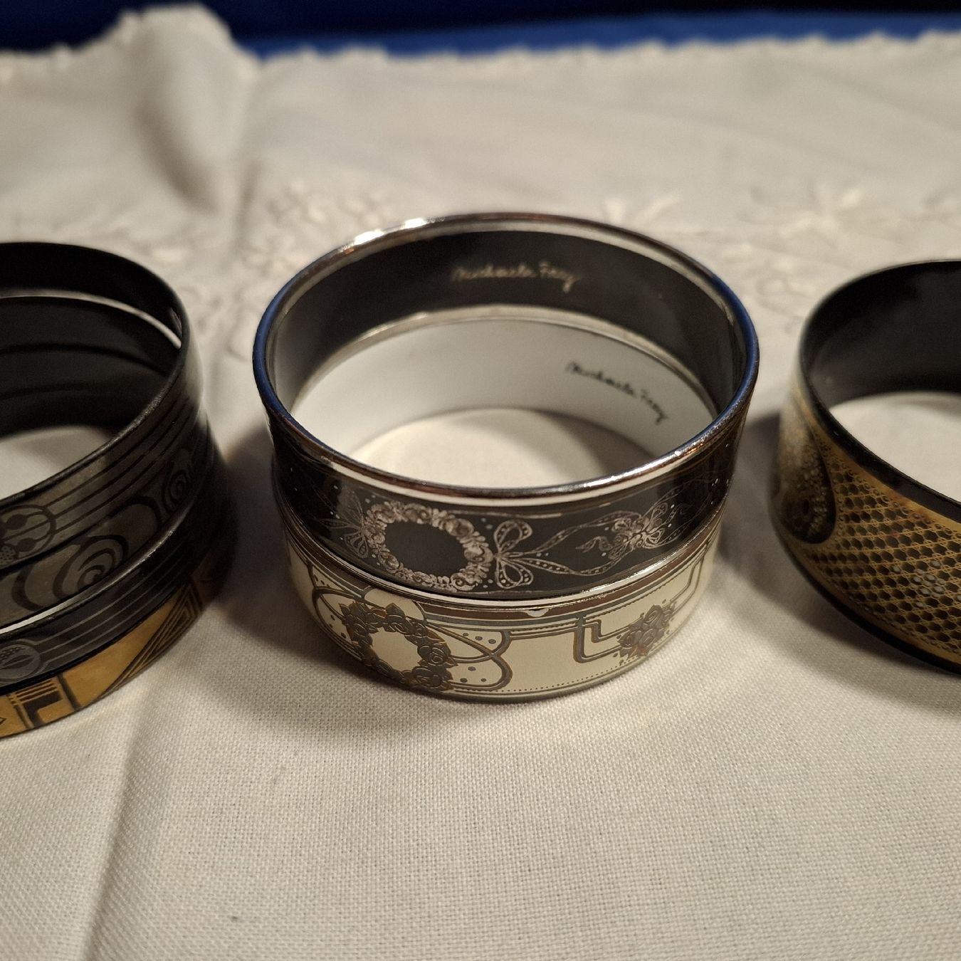 Bracelets: 17 Armreife Michaela Frey – D'occasion à Nürensdorf par DANG3REUX 7