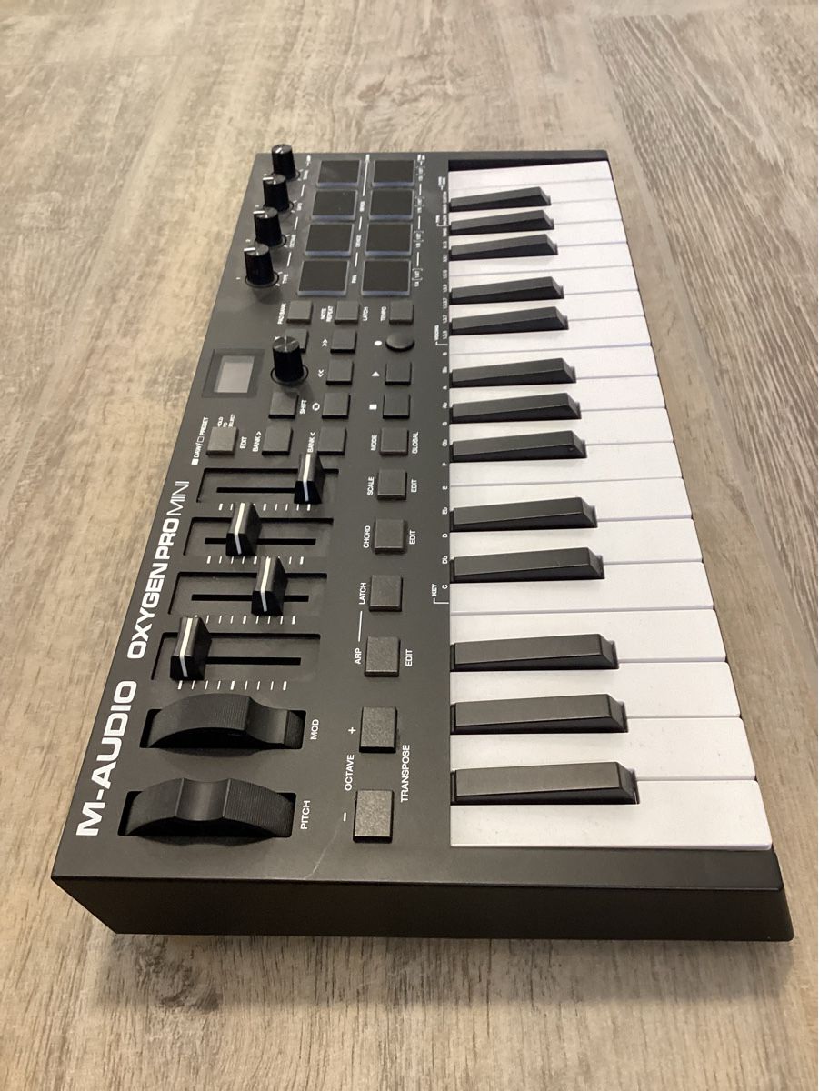 M-Audio Musikinstrumente: Midi Controller – Gebraucht aus Oberriet SG von vaskartely