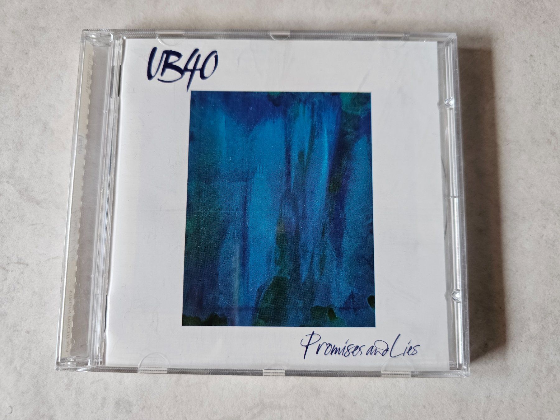 CD: UB40  -  Promises and Lies – Usato da Schneisingen venduto da backstore24