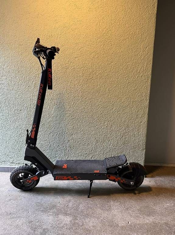Kickboard: KuKirin G2 Max E Scooter Neuwertig – Usato da Buchs AG venduto da dinca 1