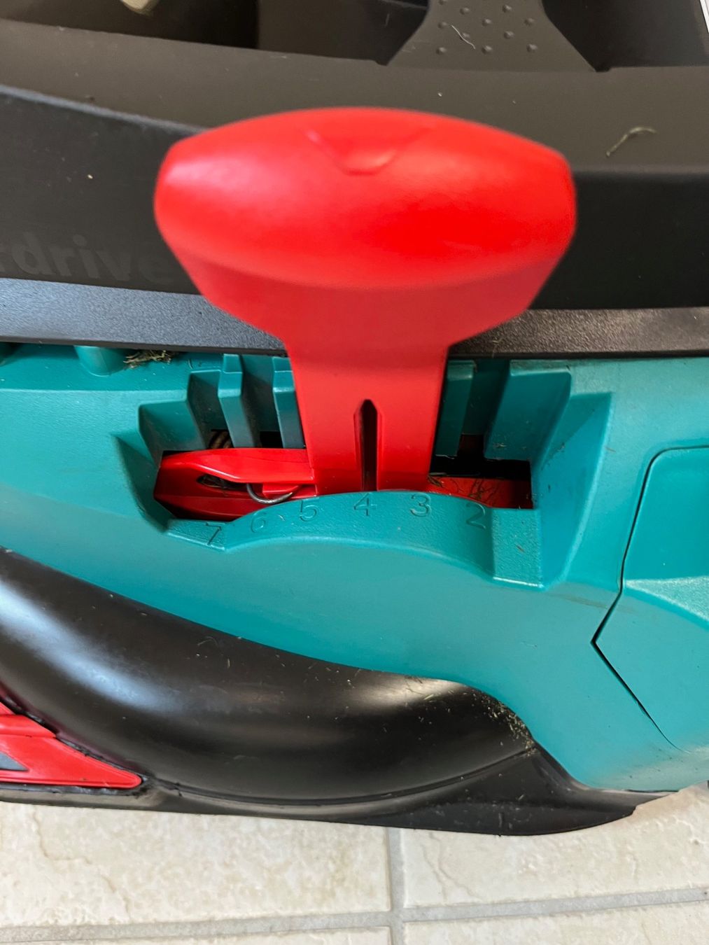 Bosch Rasenmäher: Rasenmäher Akku Bosch – Gebraucht aus Dübendorf von  3